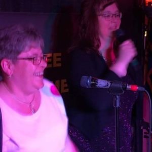 Meet your Posher, Angie